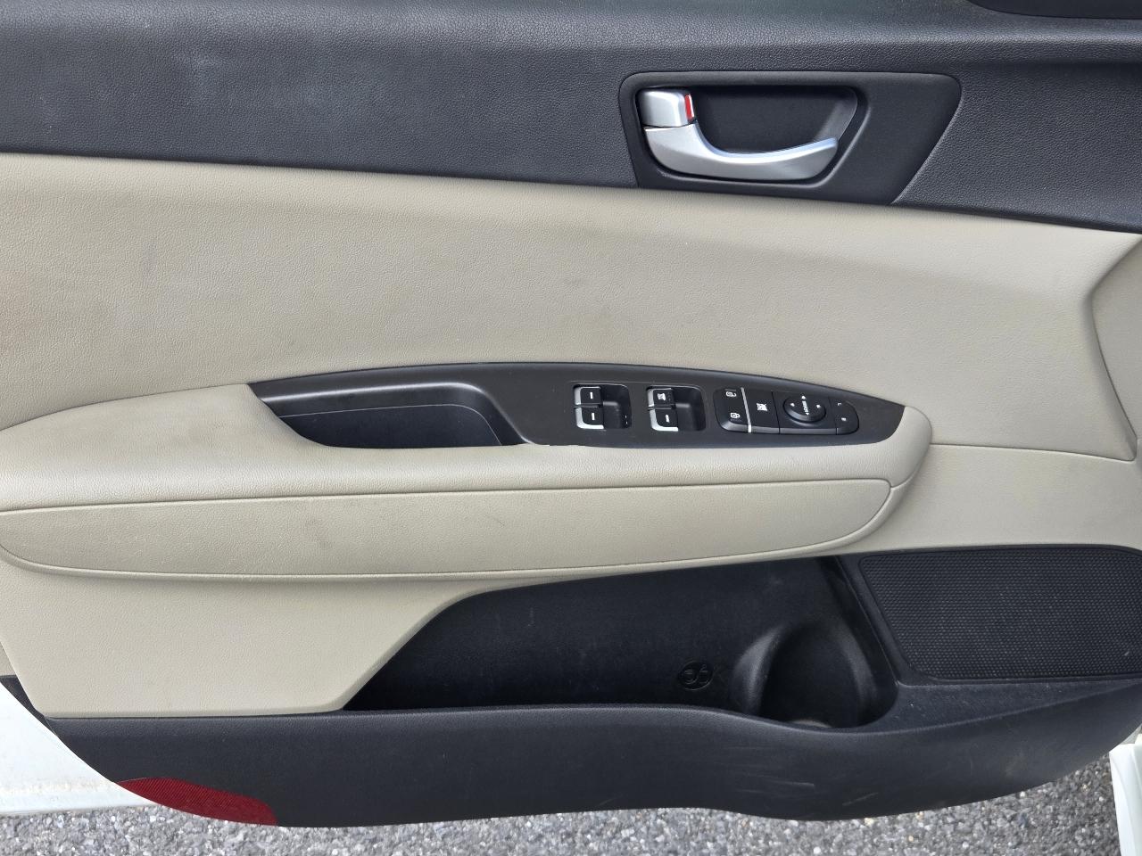 Kia Optima photo 11