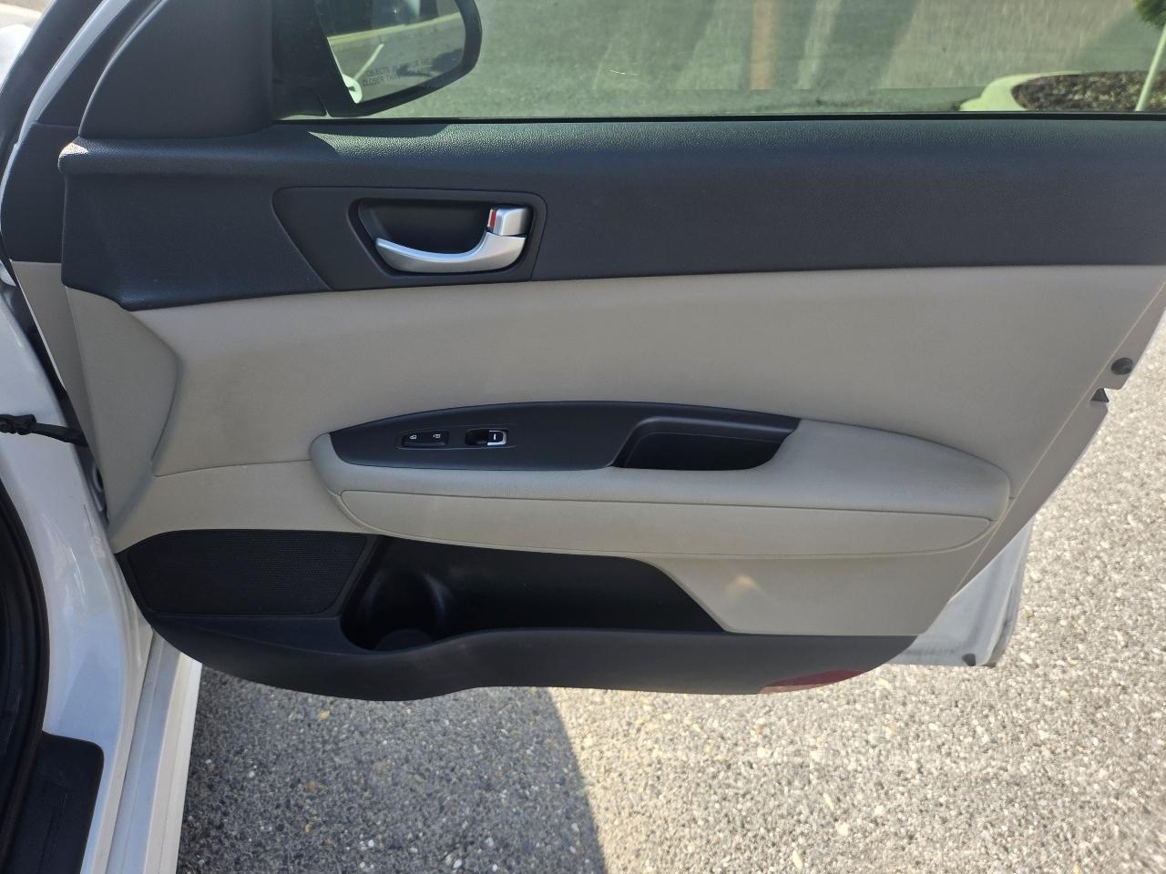 Kia Optima photo 37