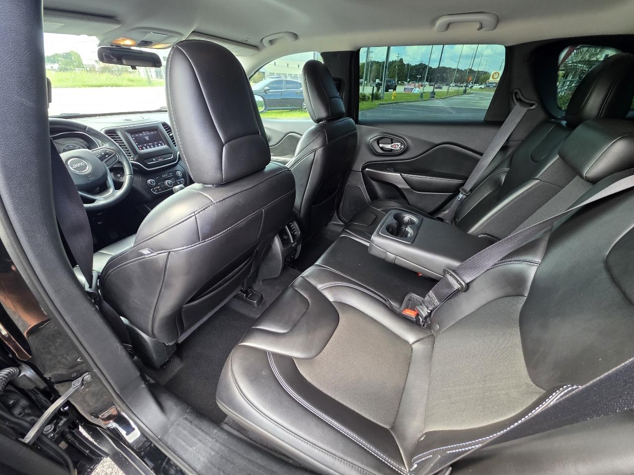 Jeep Cherokee Latitude Plus FWD 2019