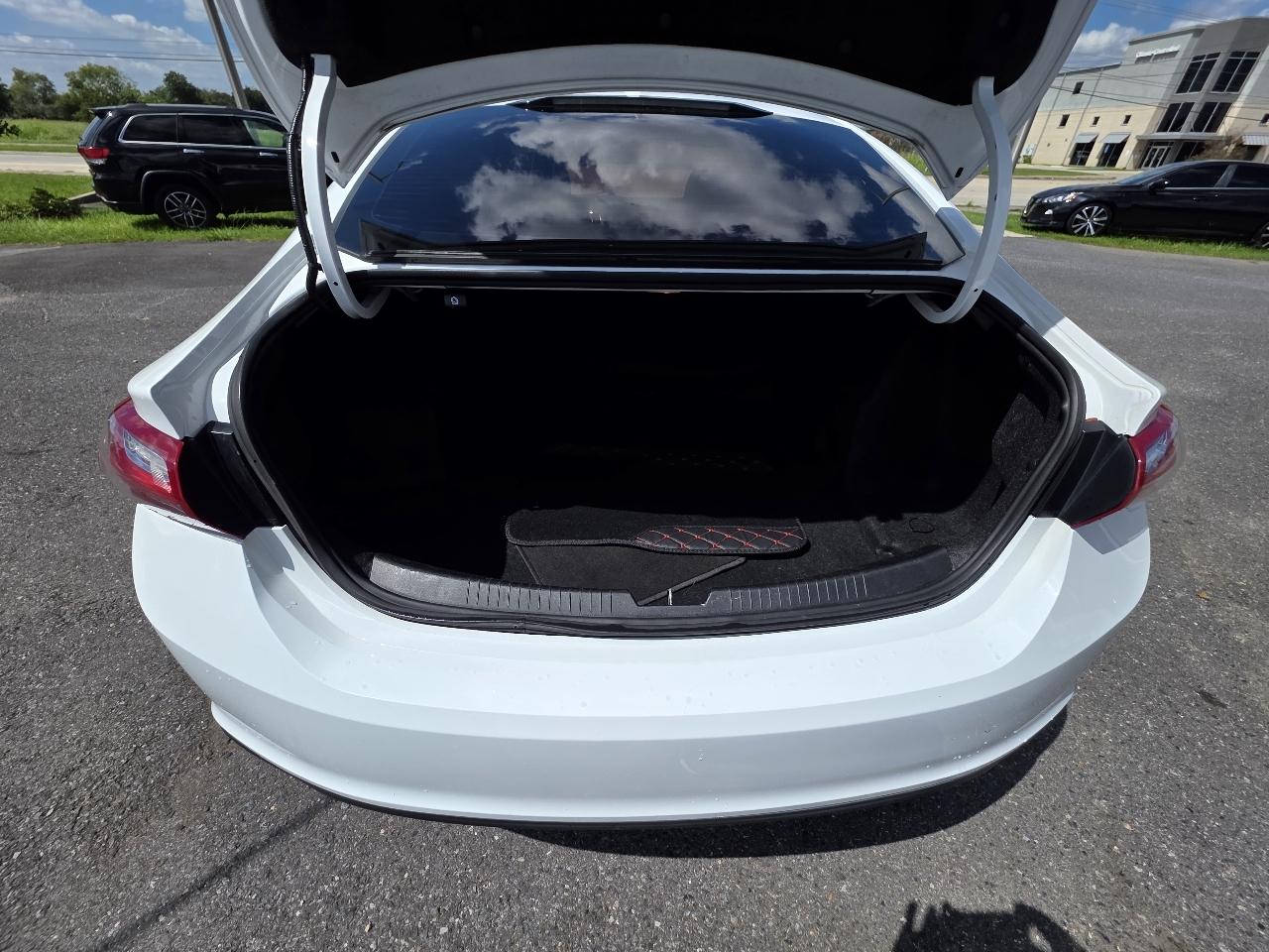 Chevrolet Malibu 4dr Sdn LT 2020