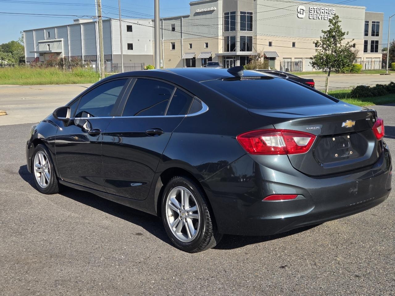 Chevrolet Cruze 4dr Sdn 1.4L LT w/1SD 2017