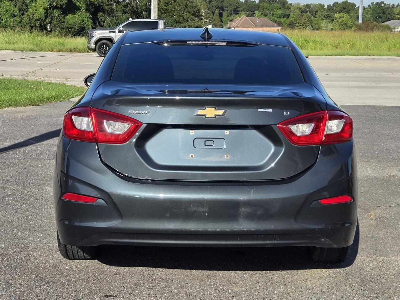 Chevrolet Cruze 4dr Sdn 1.4L LT w/1SD 2017