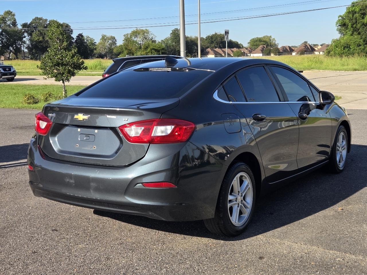 Chevrolet Cruze 4dr Sdn 1.4L LT w/1SD 2017