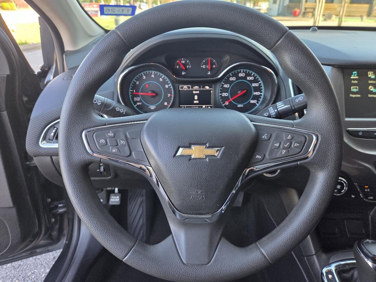 Chevrolet Cruze 4dr Sdn 1.4L LT w/1SD 2017