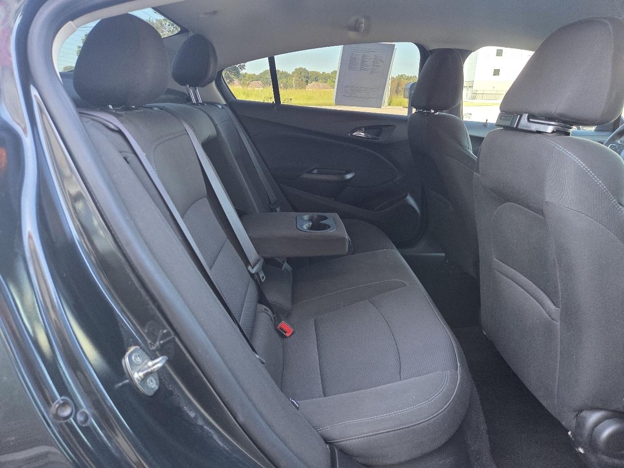 Chevrolet Cruze 4dr Sdn 1.4L LT w/1SD 2017