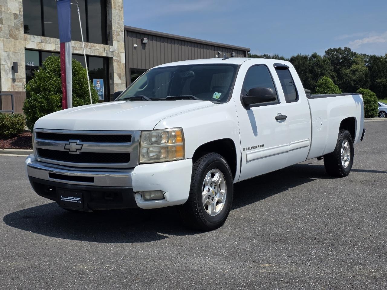 Chevrolet Silverado 1500 2WD Ext Cab 157.5" LT 2009