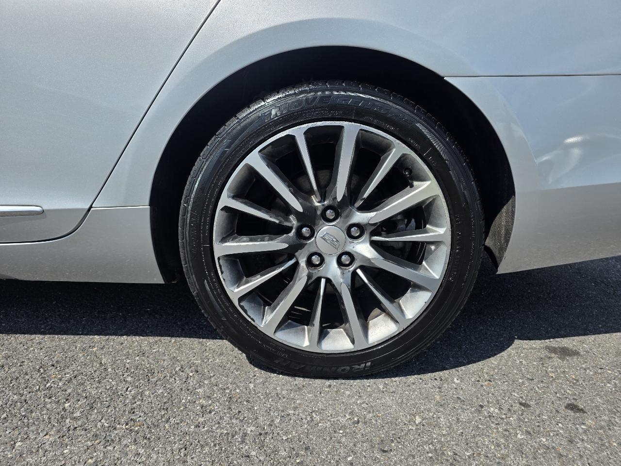 Cadillac XTS 4dr Sdn Luxury FWD 2014
