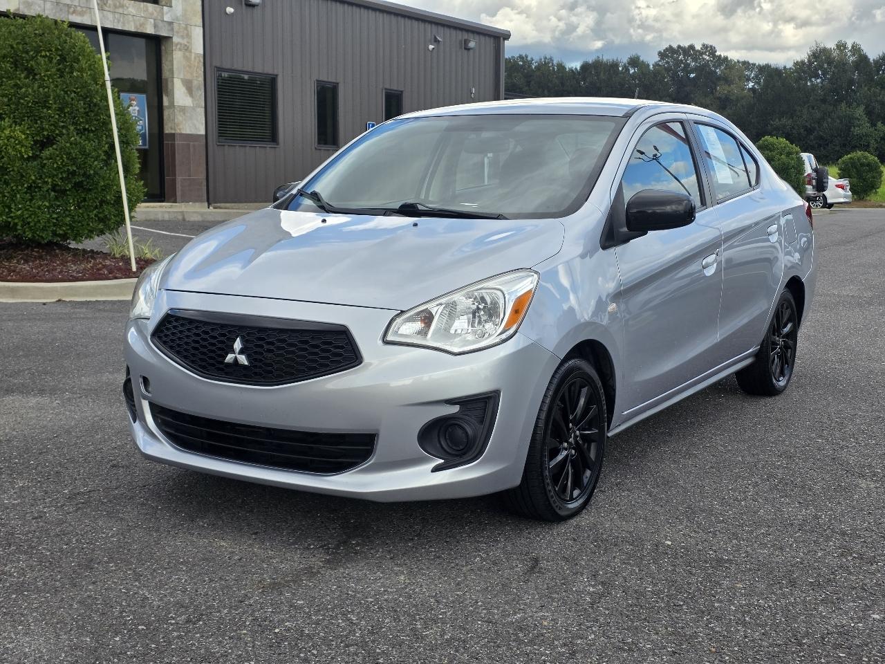 Mitsubishi Mirage G4 SE CVT 2020