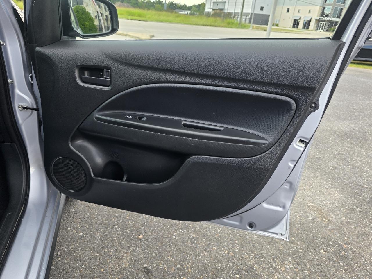 Mitsubishi Mirage G4 SE CVT 2020