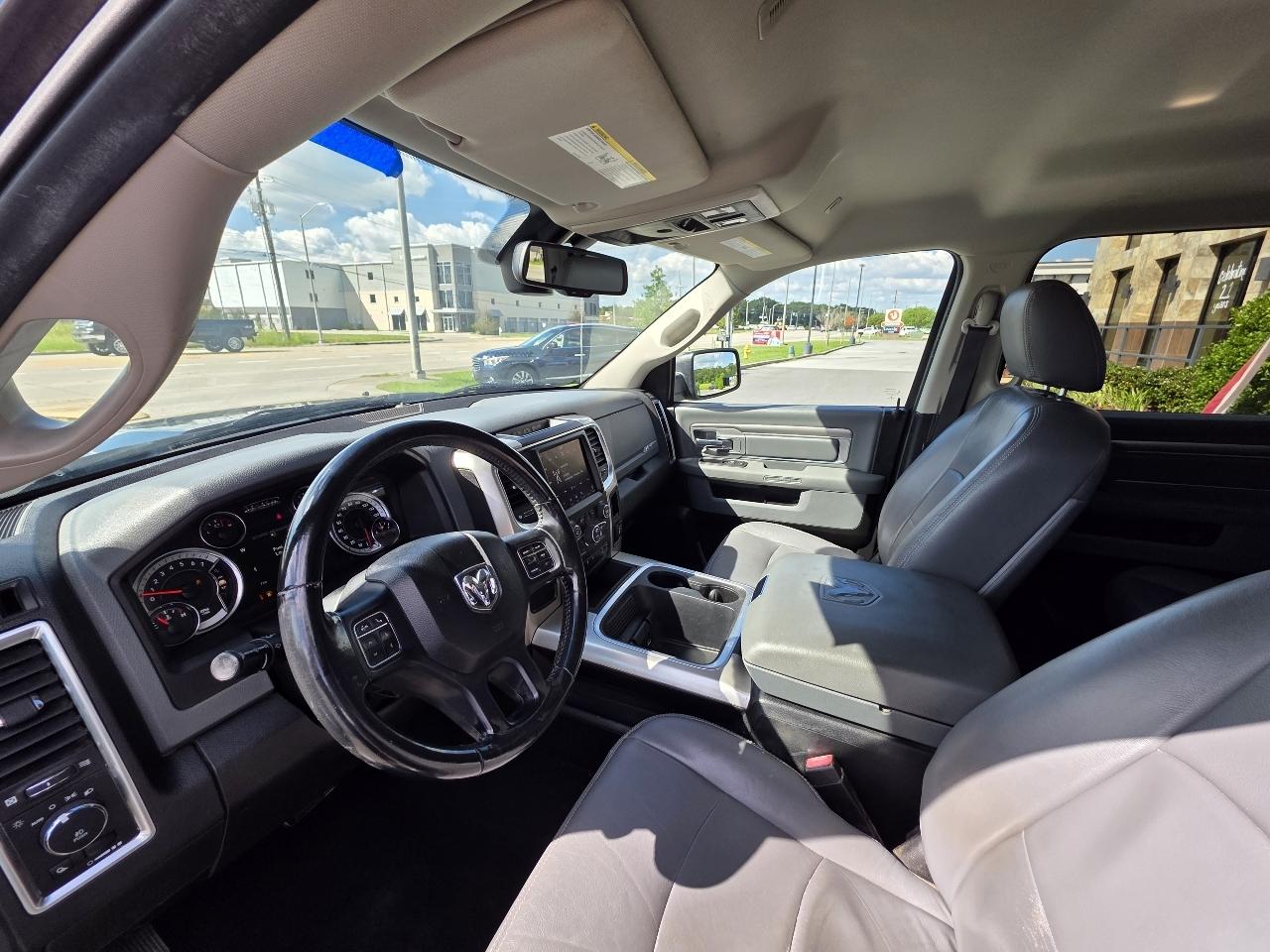 RAM 1500 Classic Big Horn 4x2 Crew Cab 5'7" Box 2019