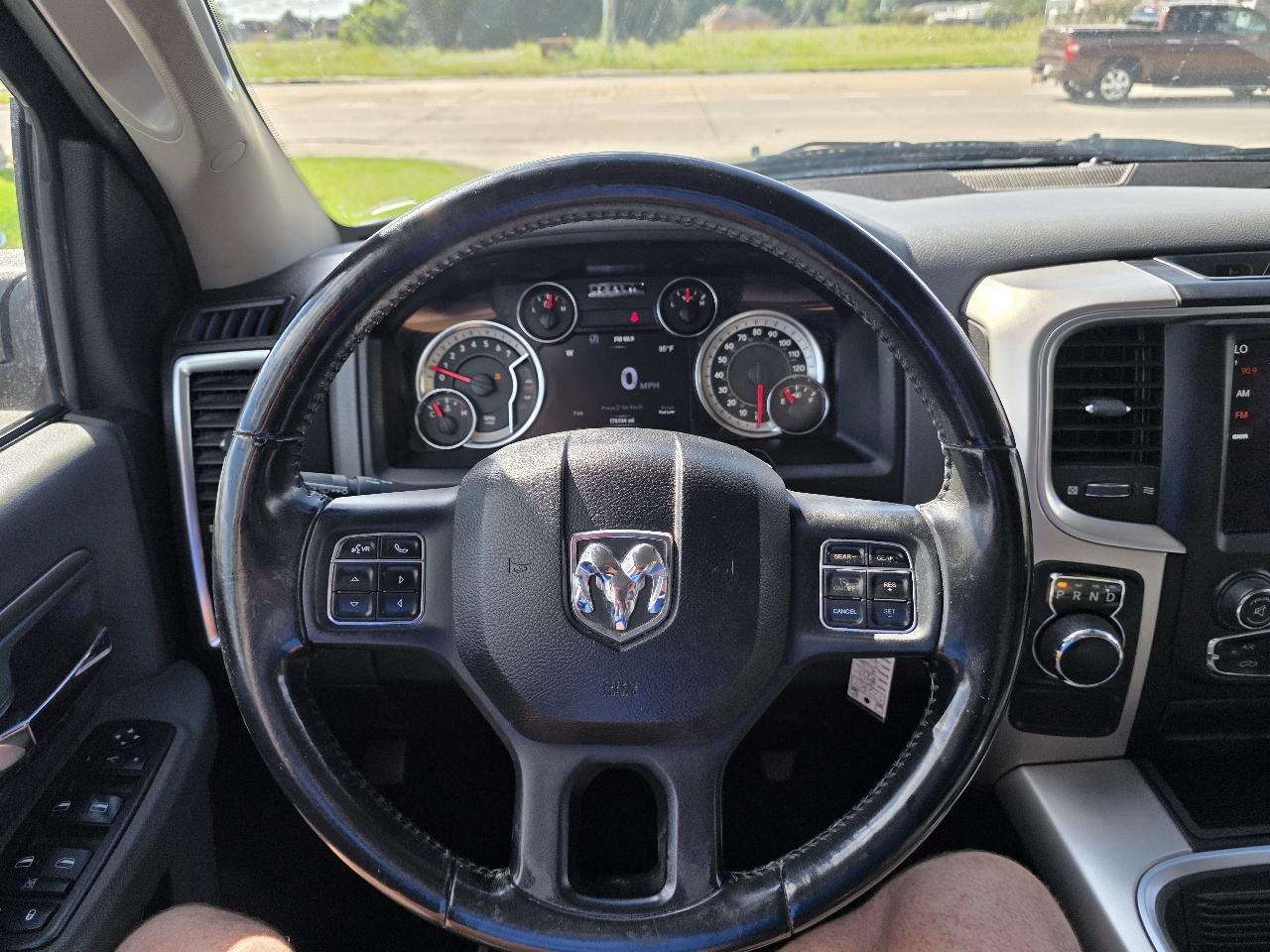 RAM 1500 Classic Big Horn 4x2 Crew Cab 5'7" Box 2019