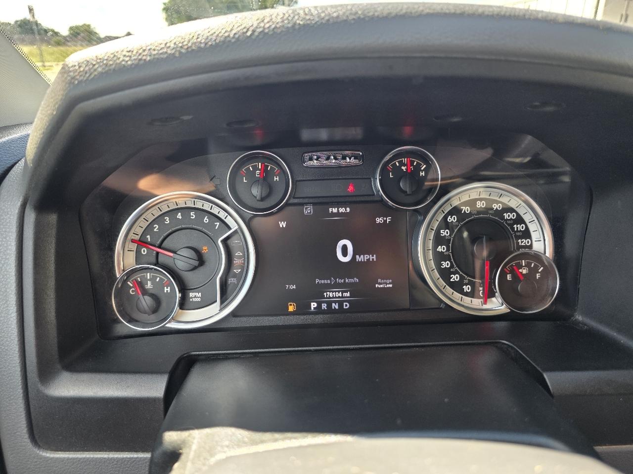 RAM 1500 Classic Big Horn 4x2 Crew Cab 5'7" Box 2019
