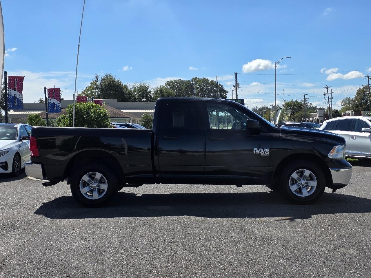 RAM 1500 Classic Tradesman 4x2 Quad Cab 6'4" Box 2019