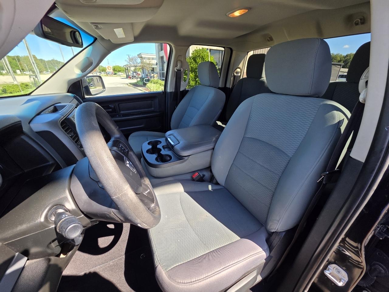 RAM 1500 Classic Tradesman 4x2 Quad Cab 6'4" Box 2019