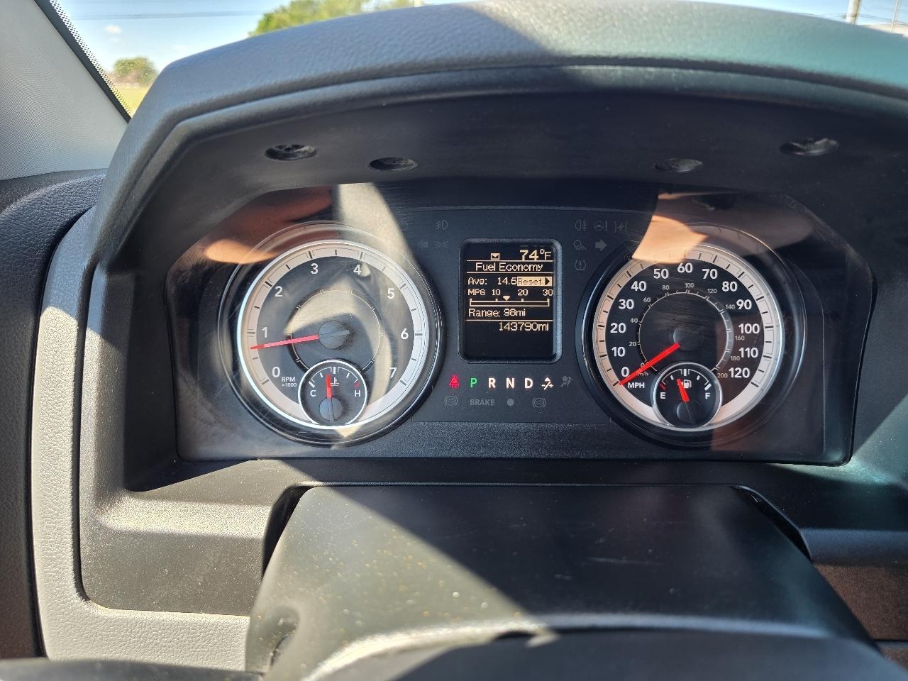 RAM 1500 Classic Tradesman 4x2 Quad Cab 6'4" Box 2019