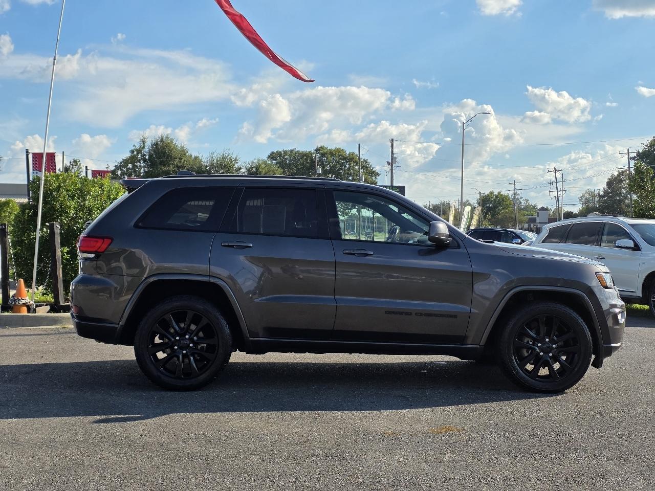 Jeep Grand Cherokee Altitude 4x2 2019
