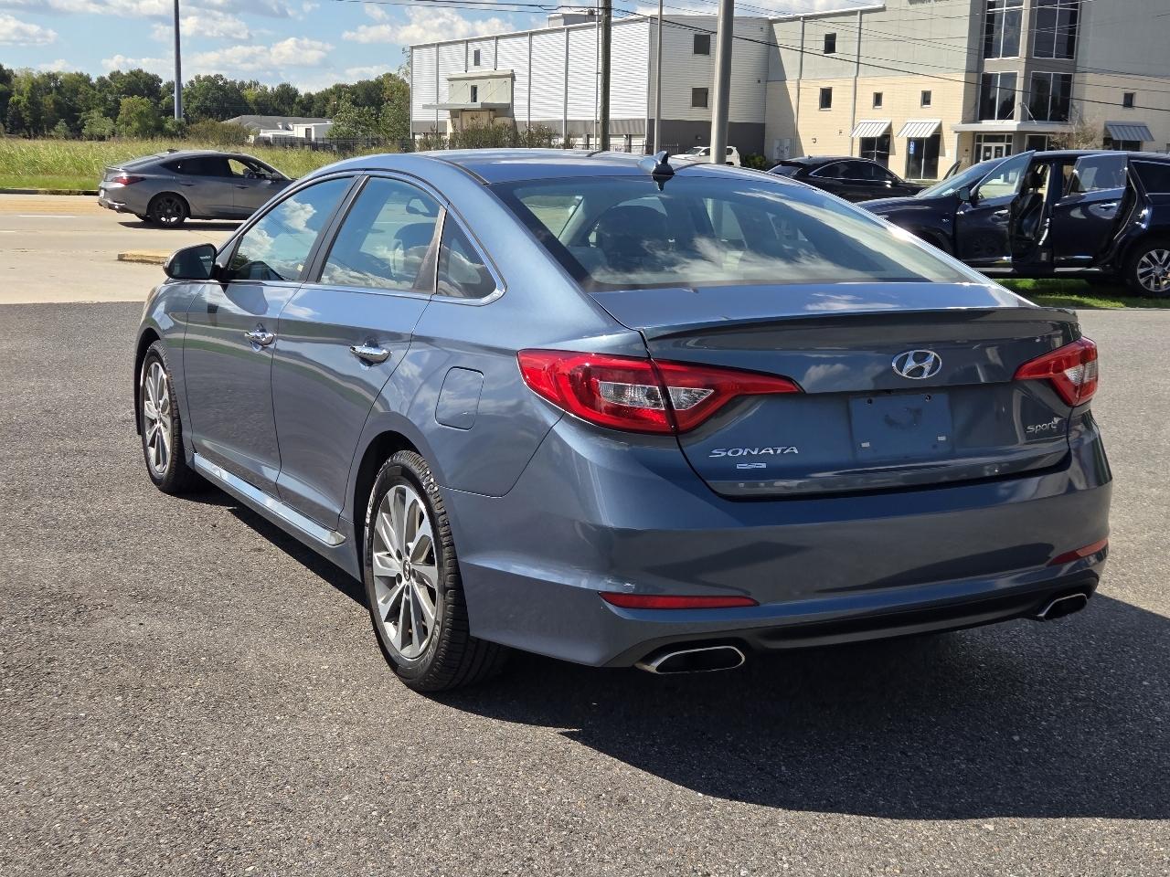 Hyundai Sonata 4dr Sdn 2.4L Sport 2016