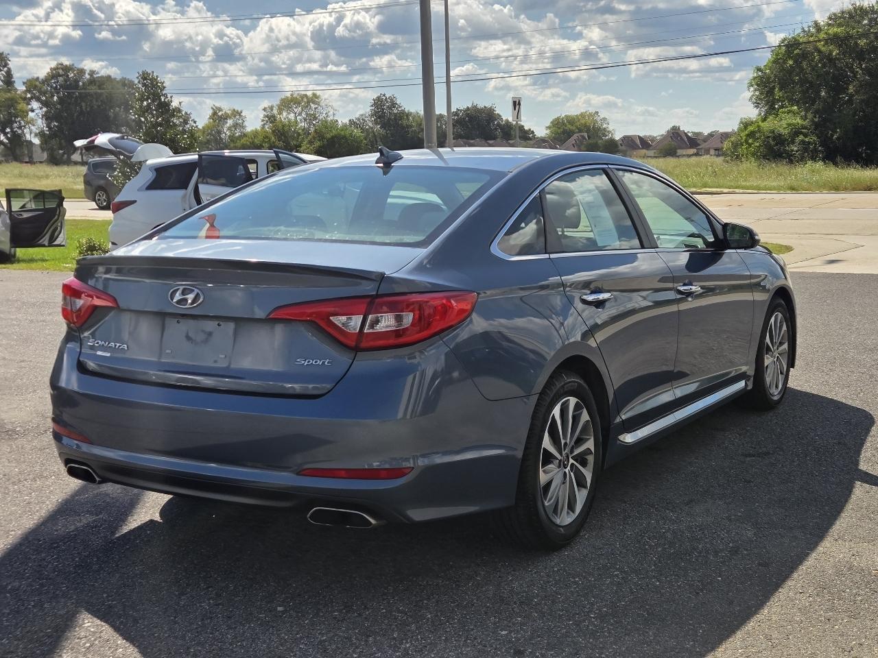 Hyundai Sonata 4dr Sdn 2.4L Sport 2016