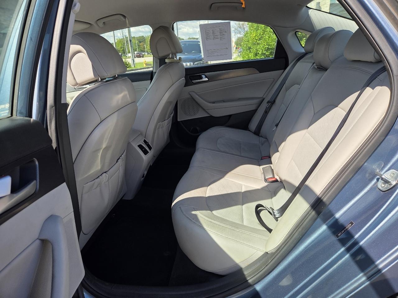 Hyundai Sonata 4dr Sdn 2.4L Sport 2016