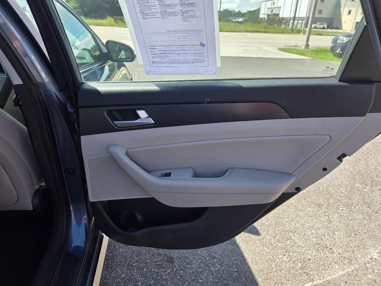 Hyundai Sonata 4dr Sdn 2.4L Sport 2016