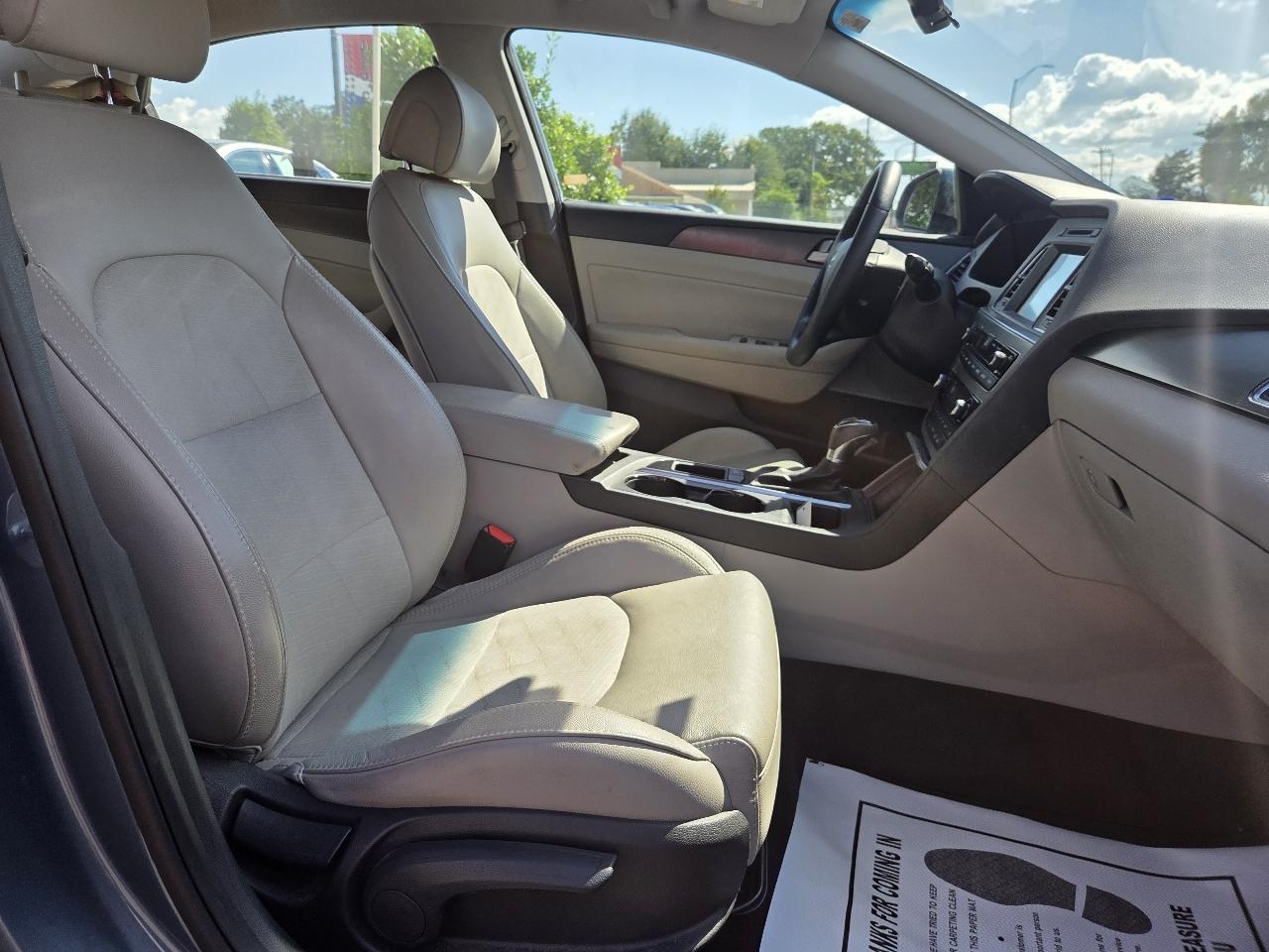 Hyundai Sonata 4dr Sdn 2.4L Sport 2016