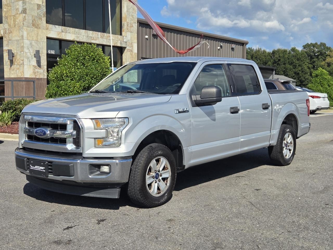 Ford F-150 XLT 2WD SuperCrew 5.5' Box 2017