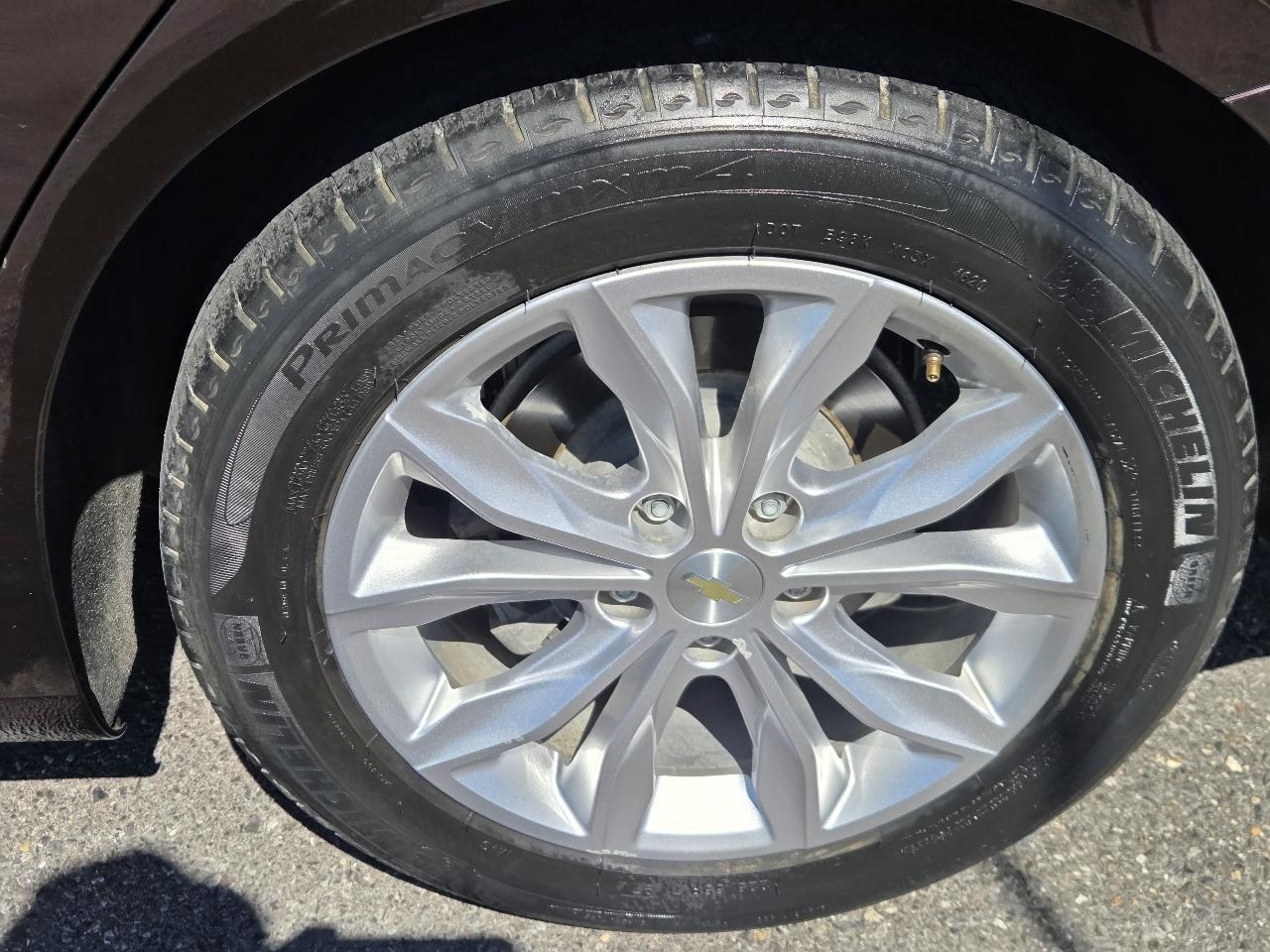 Chevrolet Malibu 4dr Sdn LT 2021