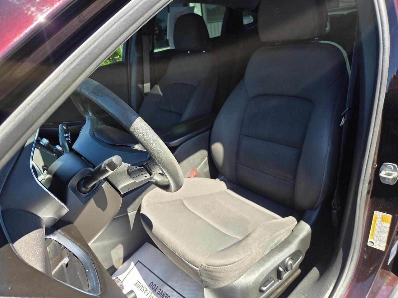Chevrolet Malibu 4dr Sdn LT 2021