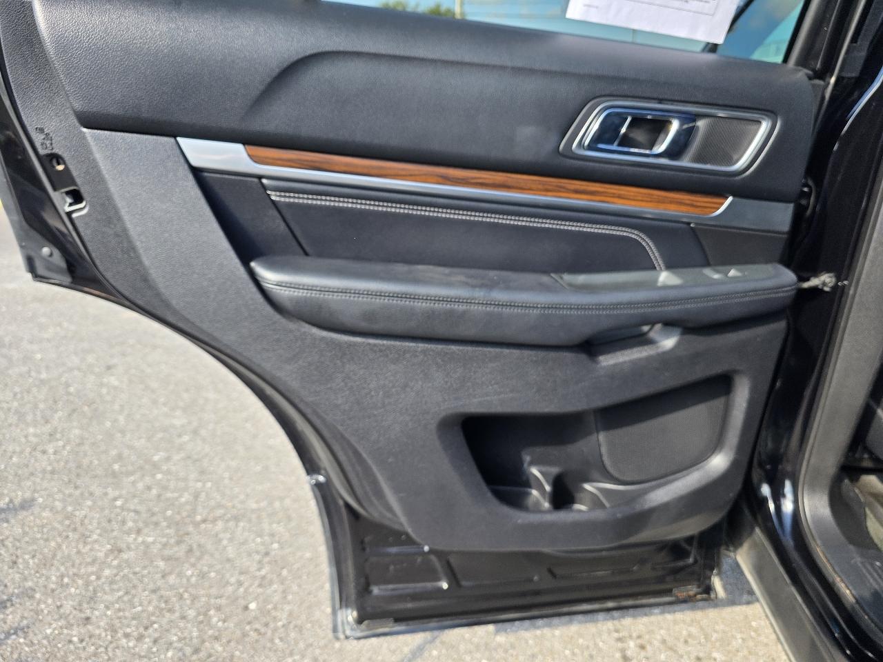 Ford Explorer FWD 4dr Limited 2016
