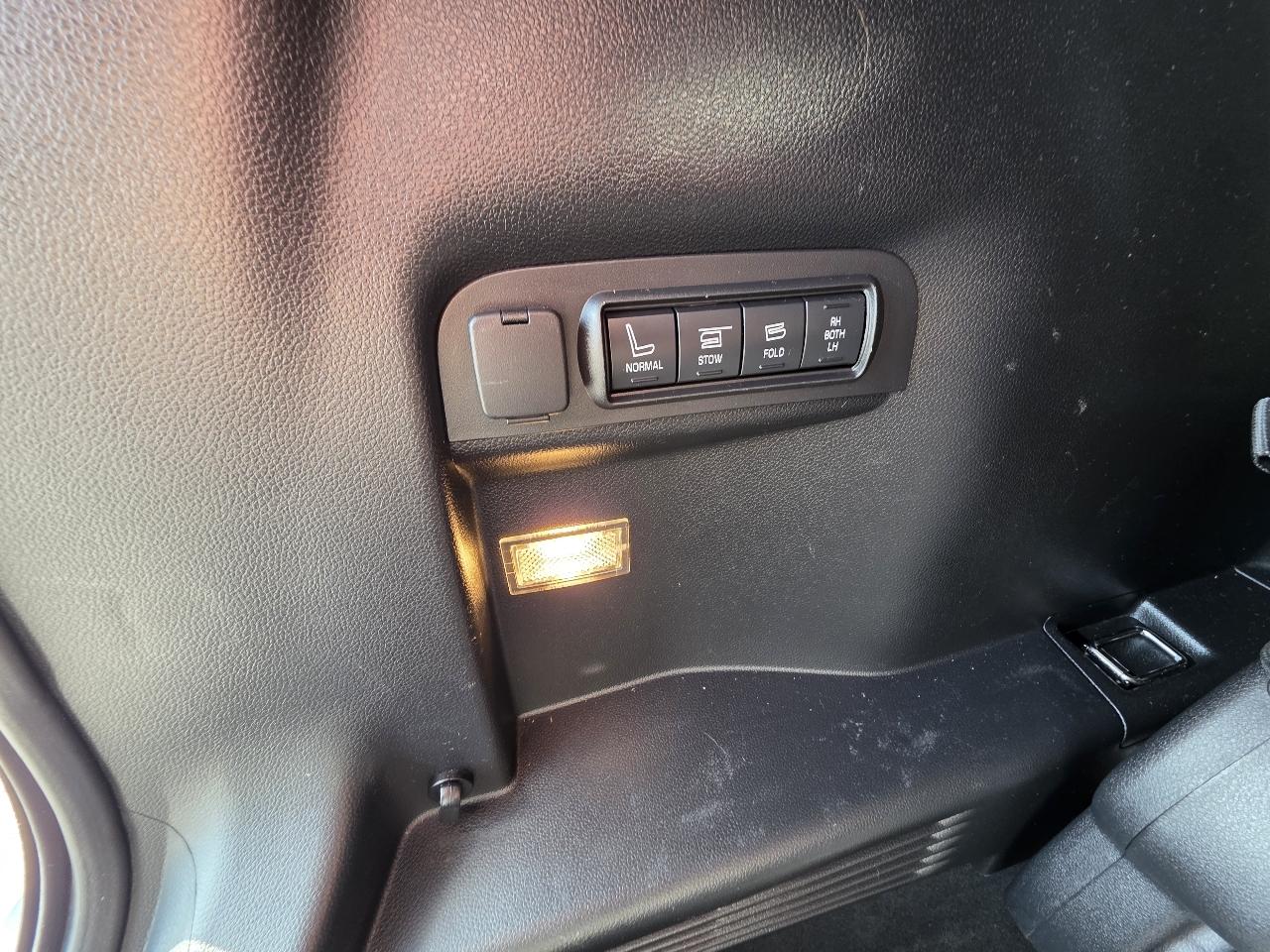 Ford Explorer FWD 4dr Limited 2016