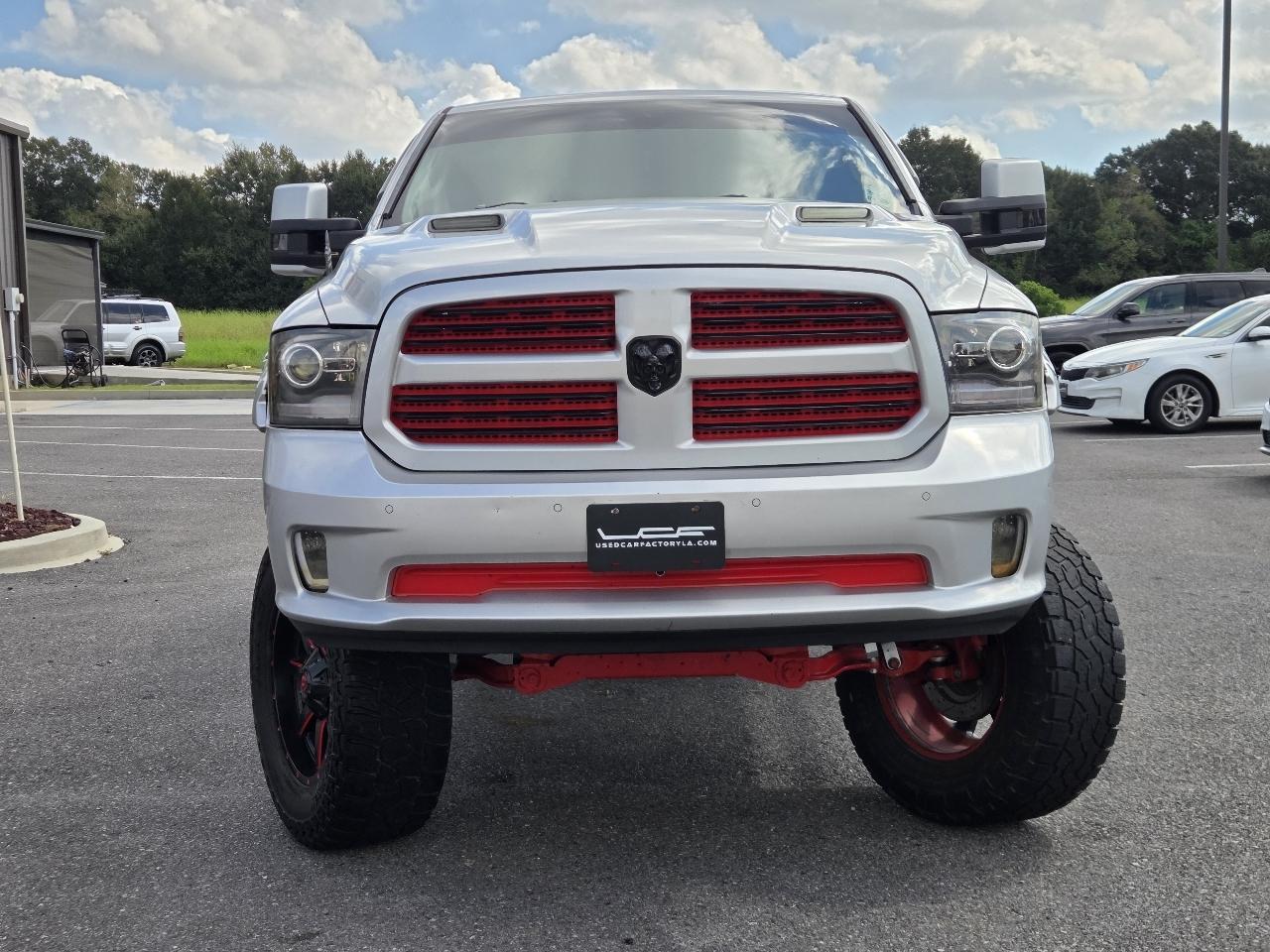 RAM 1500 2WD Crew Cab 140.5" Sport 2014