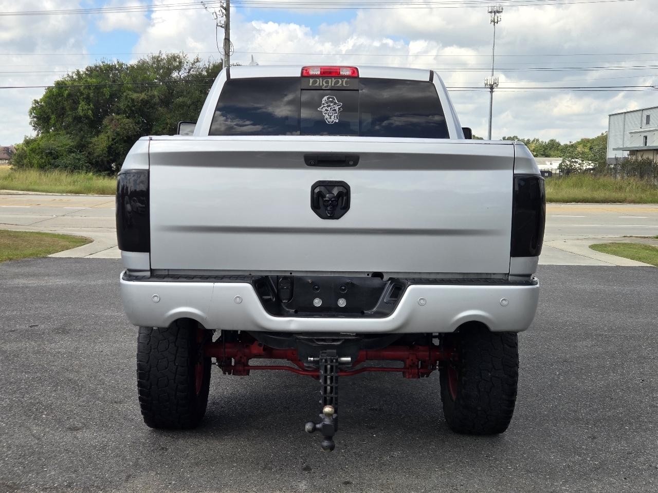 RAM 1500 2WD Crew Cab 140.5" Sport 2014