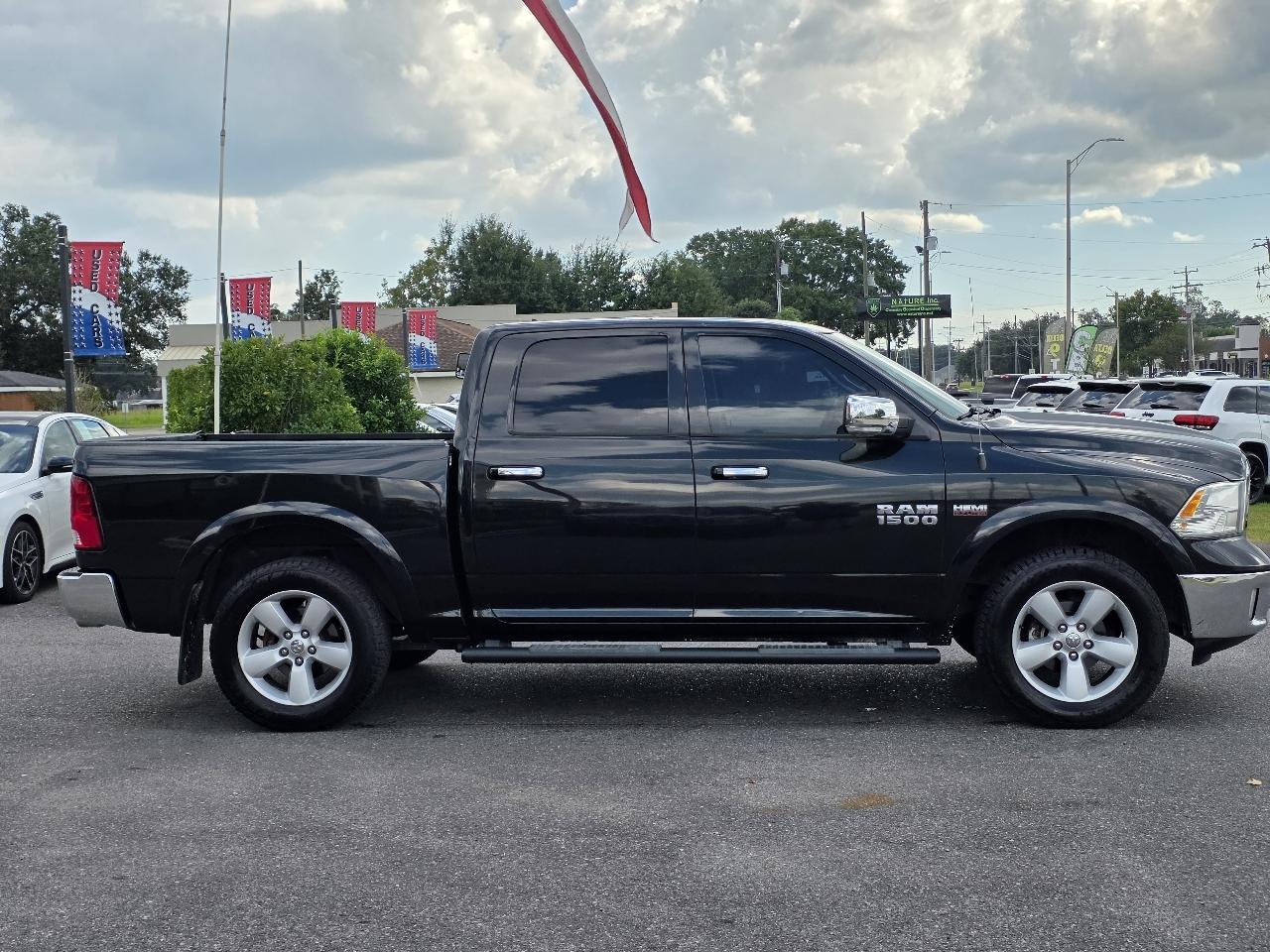 RAM 1500 Harvest 4x2 Crew Cab 5'7" Box *Ltd Avail* 2018