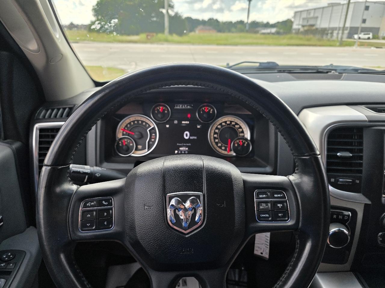 RAM 1500 Harvest 4x2 Crew Cab 5'7" Box *Ltd Avail* 2018