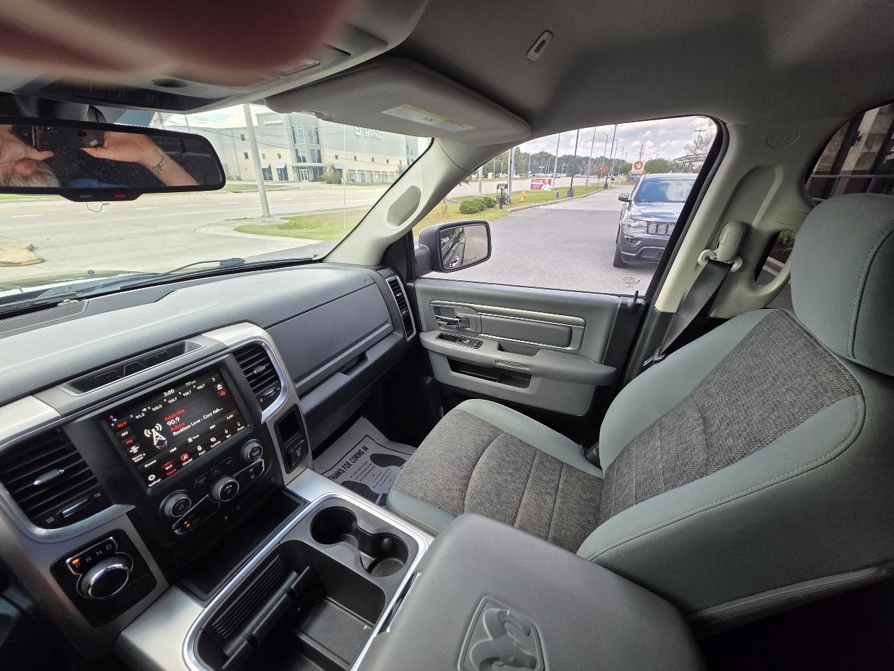 RAM 1500 Harvest 4x2 Crew Cab 5'7" Box *Ltd Avail* 2018