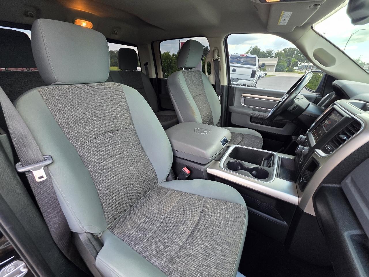 RAM 1500 Harvest 4x2 Crew Cab 5'7" Box *Ltd Avail* 2018