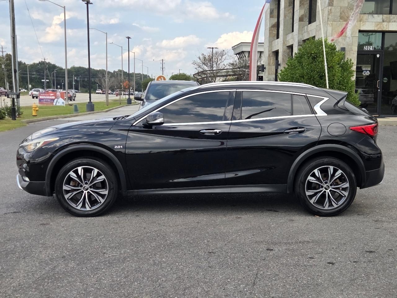Infiniti QX30 Premium AWD 2017