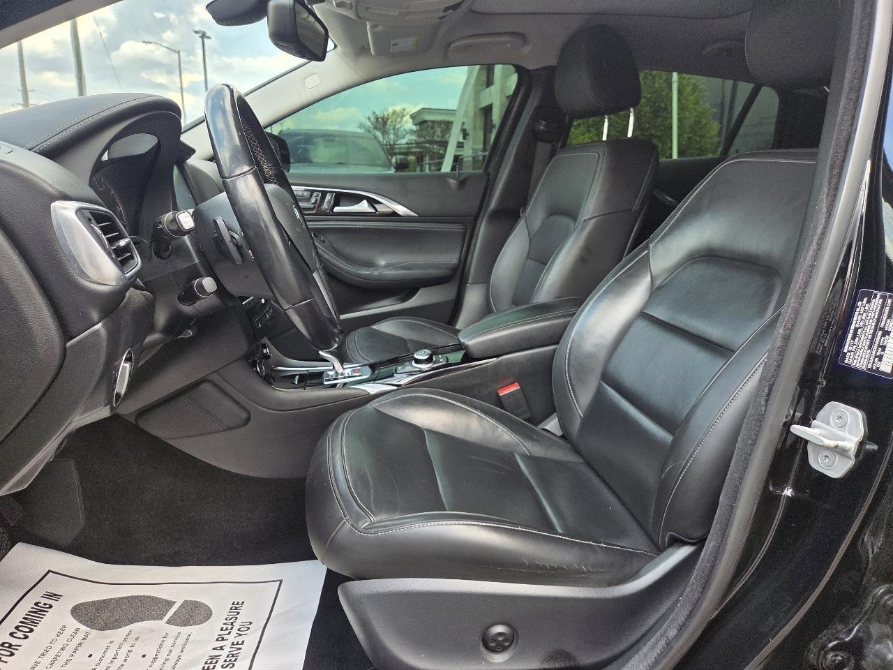 Infiniti QX30 Premium AWD 2017