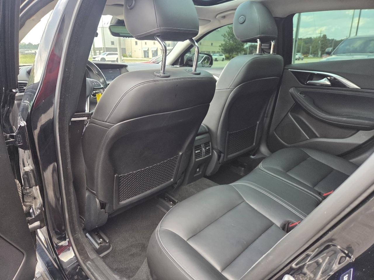 Infiniti QX30 Premium AWD 2017