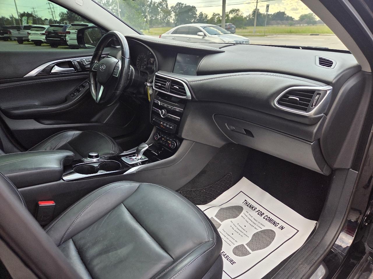 Infiniti QX30 Premium AWD 2017