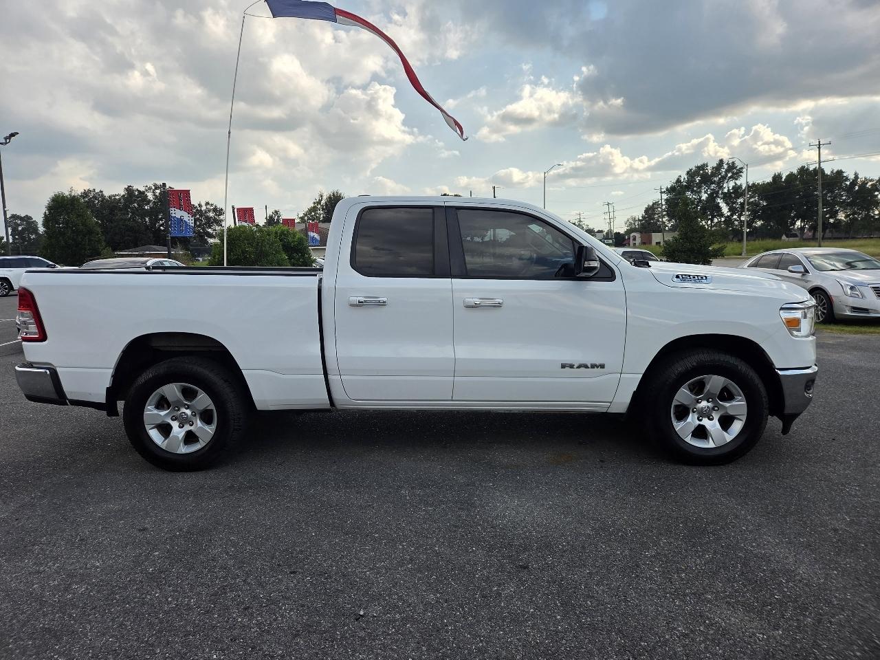 RAM 1500 Big Horn/Lone Star 4x2 Quad Cab 6'4" Box 2019