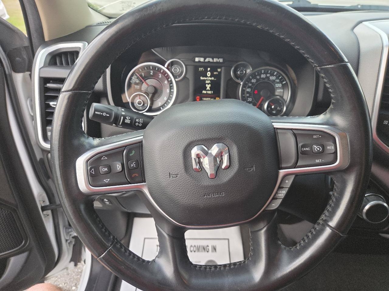 RAM 1500 Big Horn/Lone Star 4x2 Quad Cab 6'4" Box 2019