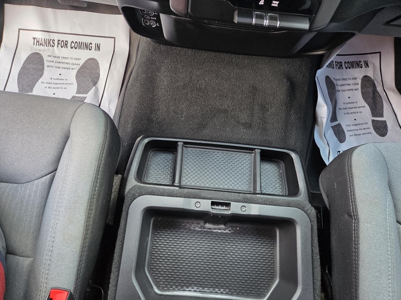 RAM 1500 Big Horn/Lone Star 4x2 Quad Cab 6'4" Box 2019