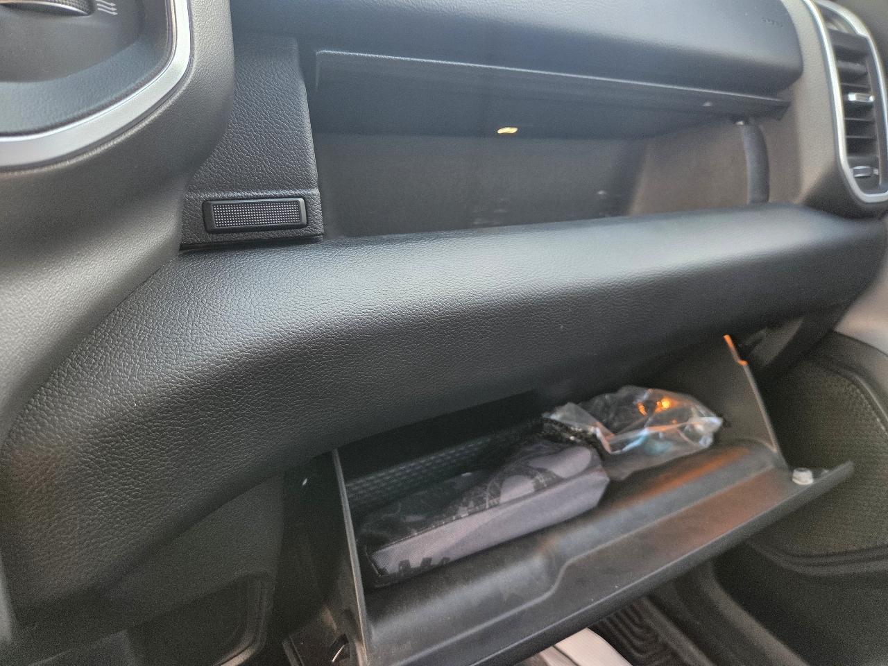 RAM 1500 Big Horn/Lone Star 4x2 Quad Cab 6'4" Box 2019