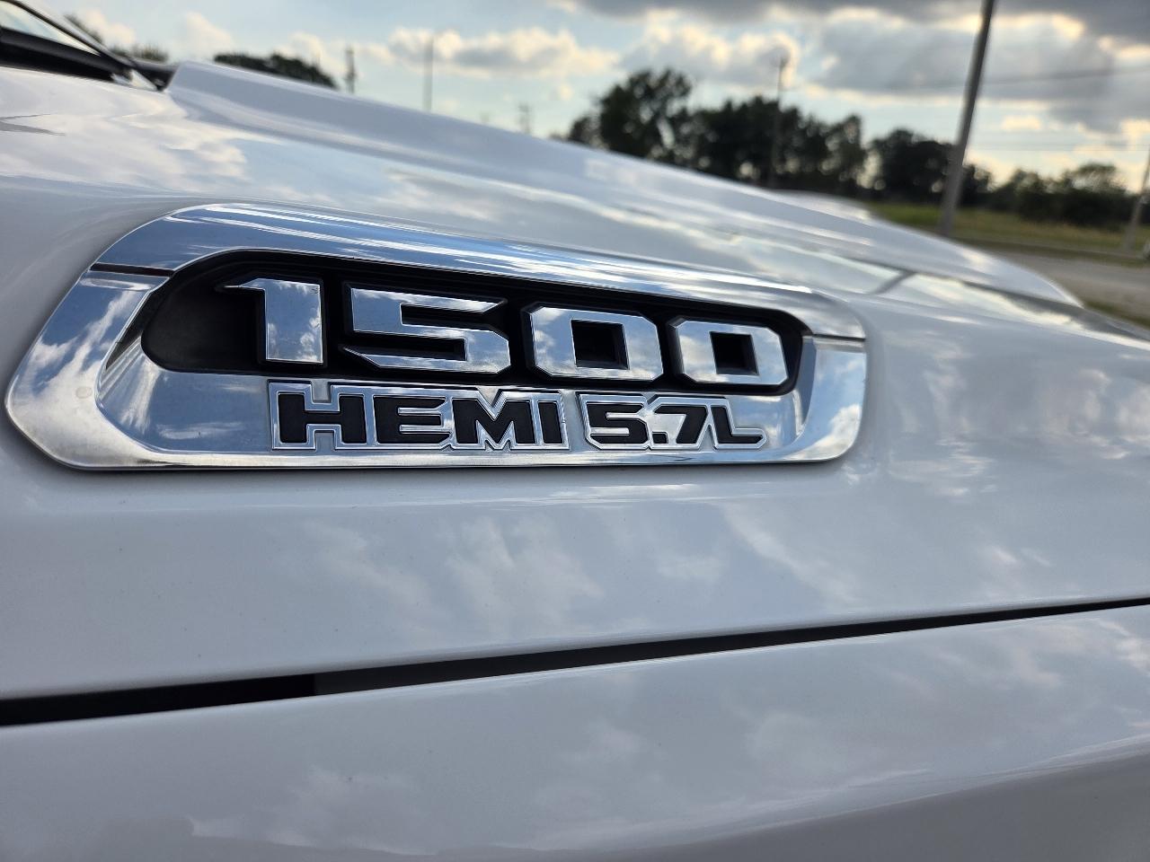 RAM 1500 Big Horn/Lone Star 4x2 Quad Cab 6'4" Box 2019