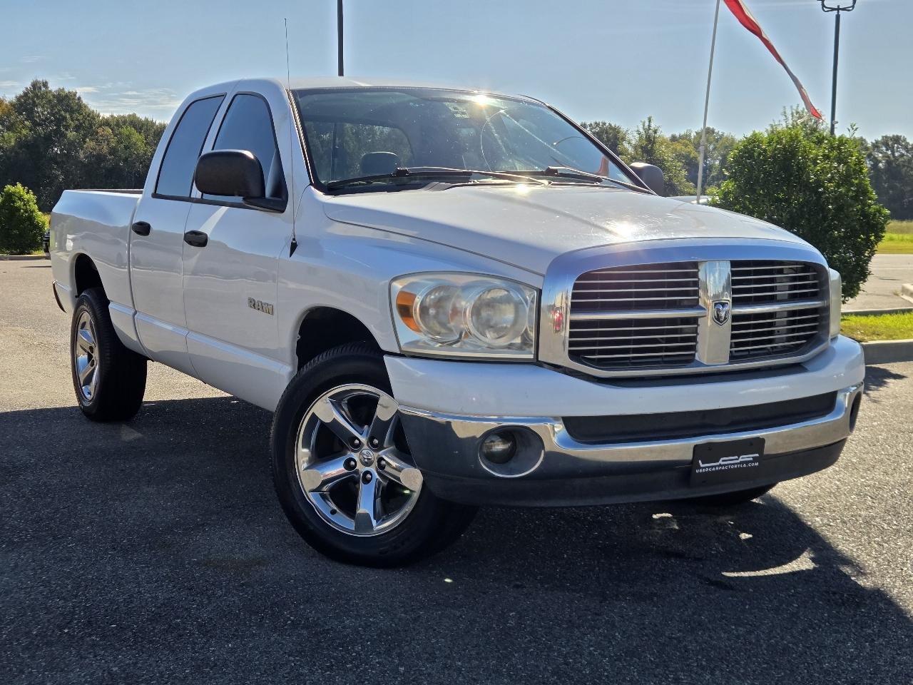 Dodge Ram 1500 4WD Quad Cab 140.5" SLT 2008