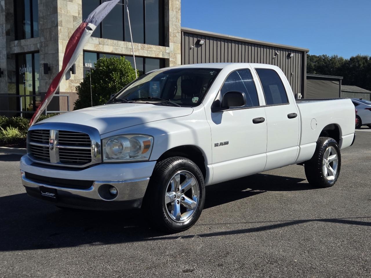 Dodge Ram 1500 4WD Quad Cab 140.5" SLT 2008
