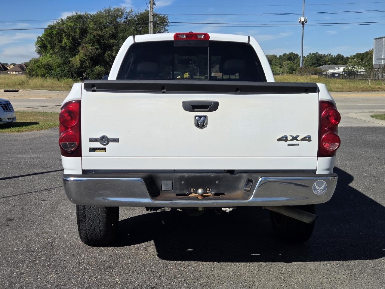 Dodge Ram 1500 4WD Quad Cab 140.5" SLT 2008