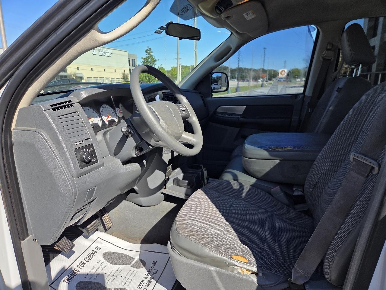 Dodge Ram 1500 4WD Quad Cab 140.5" SLT 2008