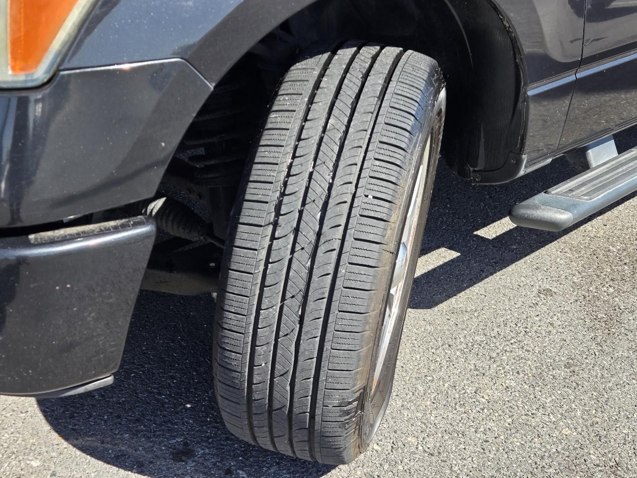 Ford F-150 2WD SuperCrew 145" STX 2014